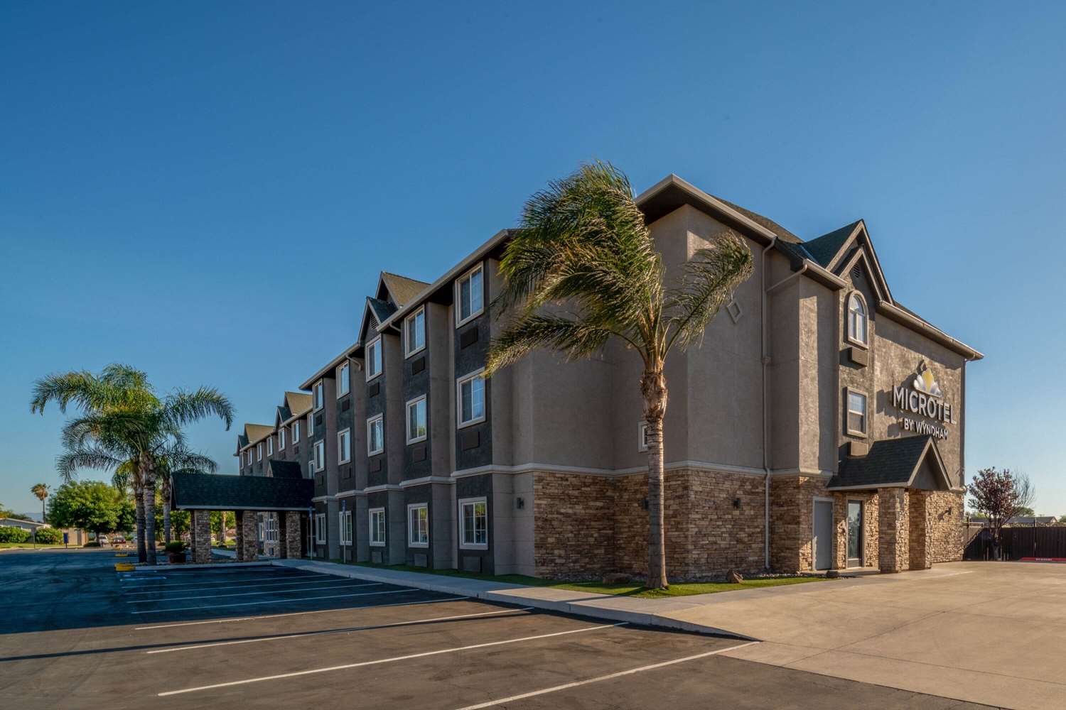 Microtel Inn Suites By Wyndham Tracy 55/67