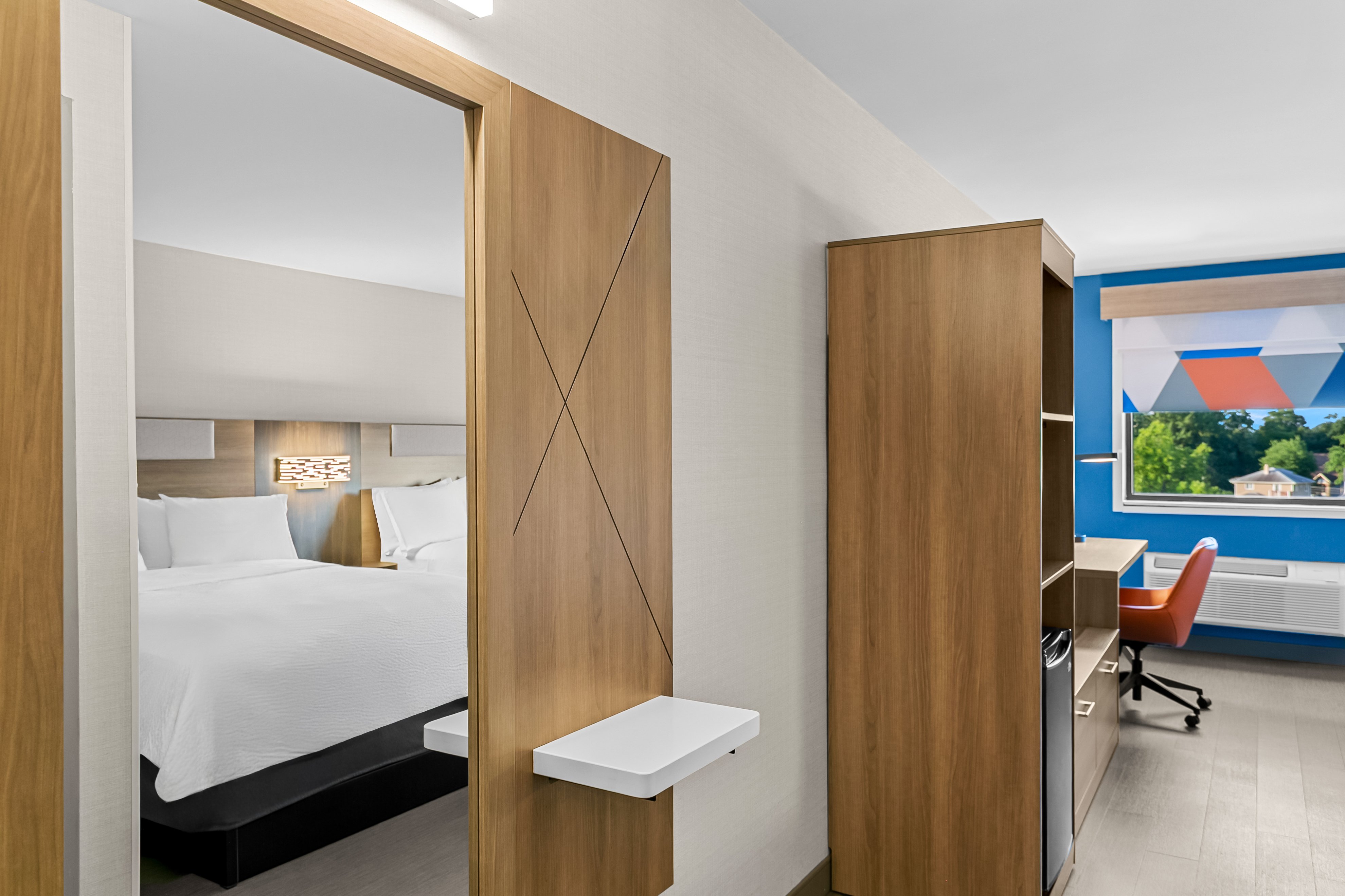 Holiday Inn Express And Suites Baltimore West Catonsville 66/66