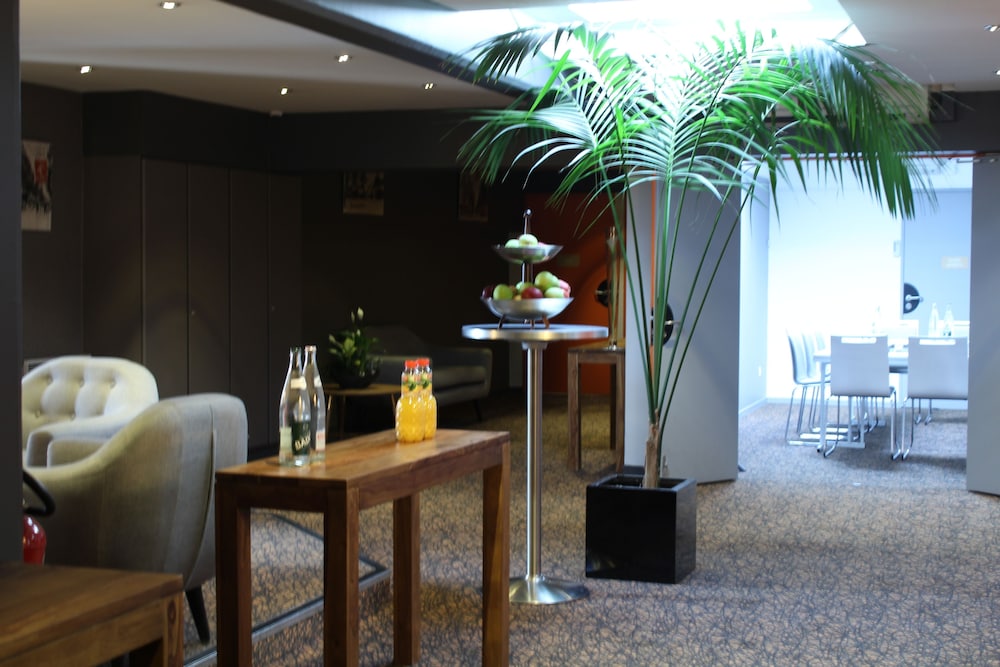 Hotel Mercure Paris 15 Porte De Versailles 46/63