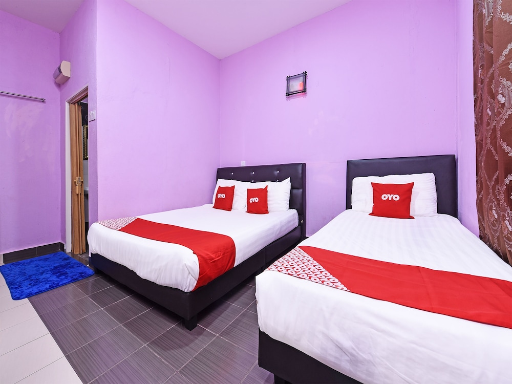 Hotel O Awan Biru Motel 14/33