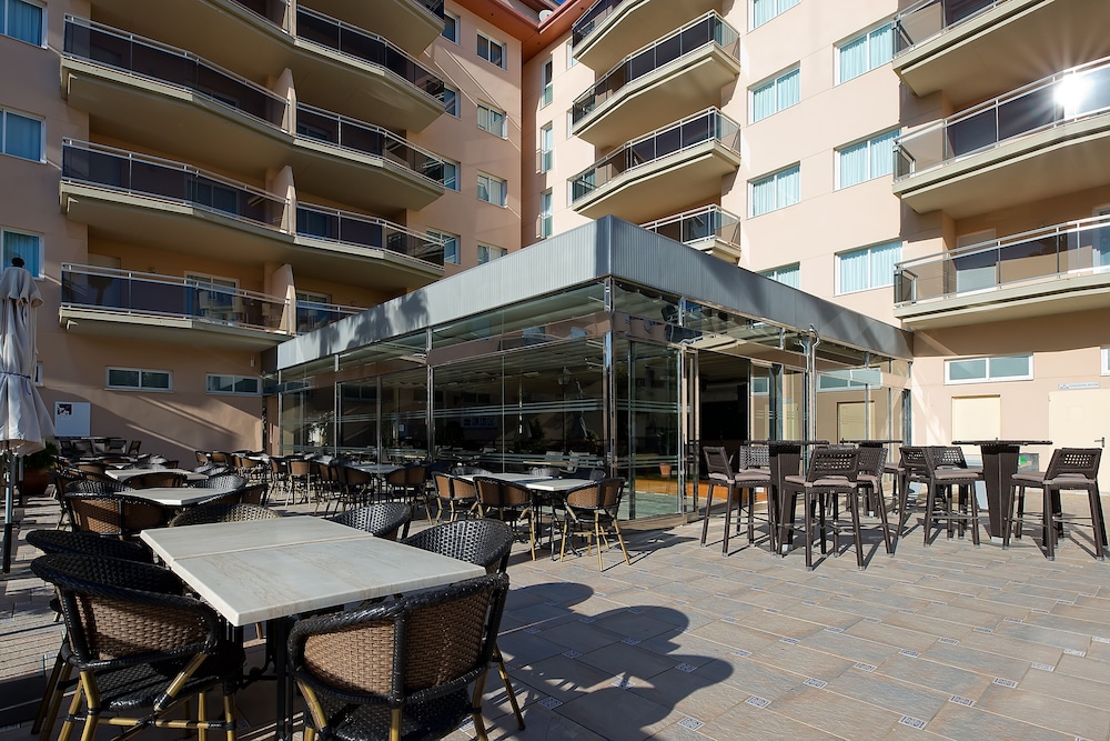 Pineda Suites Apartments By Rentalmar 38/50