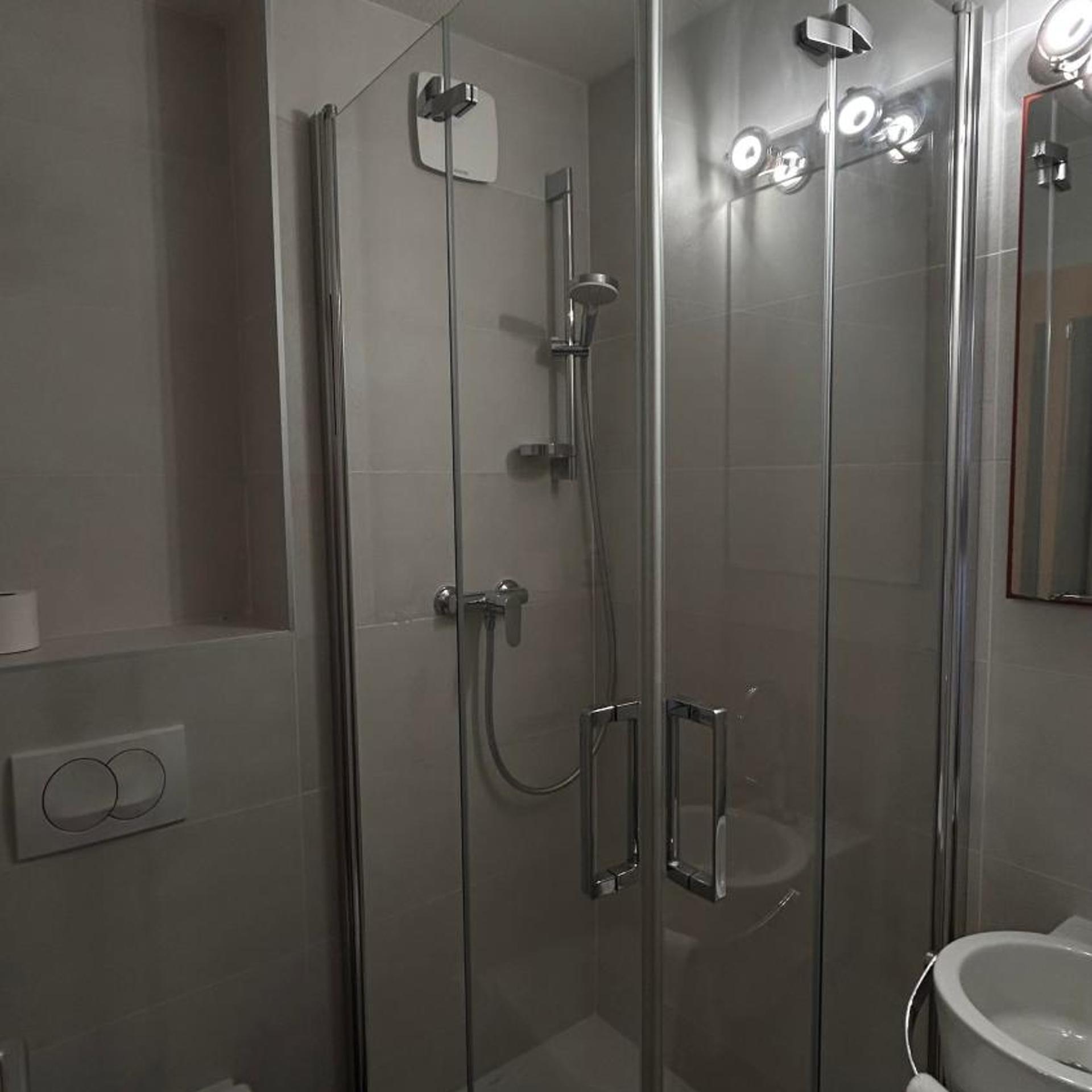 P'TIT DEJ-HOTEL ANNECY NORD 47/48