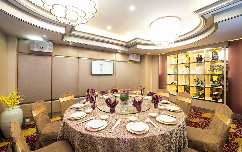 Metropole Hotel Macau 31/38
