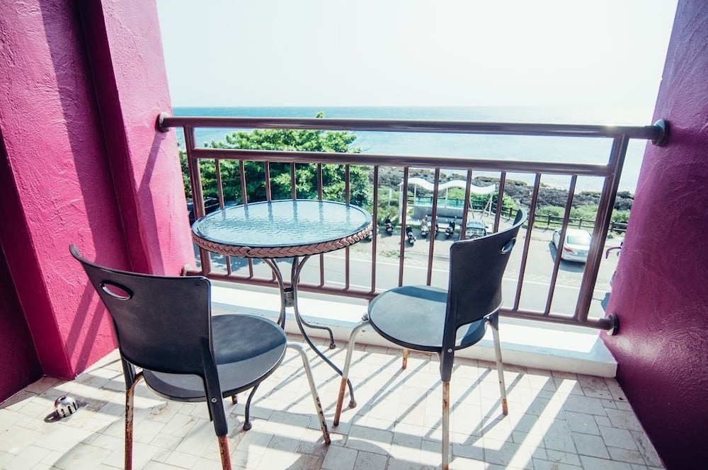 Bin Hai Hostel 40/50