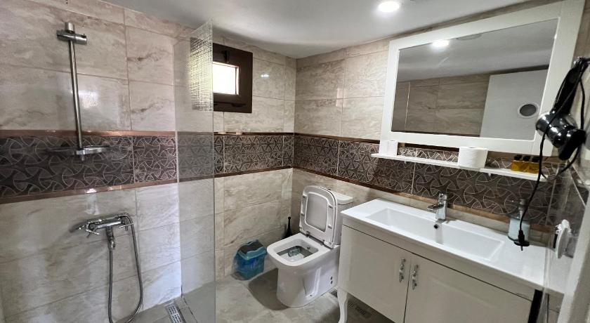 Giritli Rum Meyhanesi Butik Otel 41/48