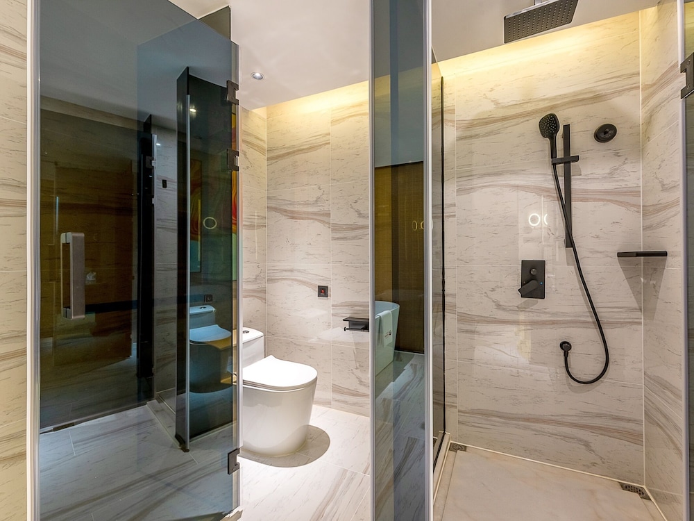 Ramada Encore by Wyndham Guangzhou Jiangnan West 52/60