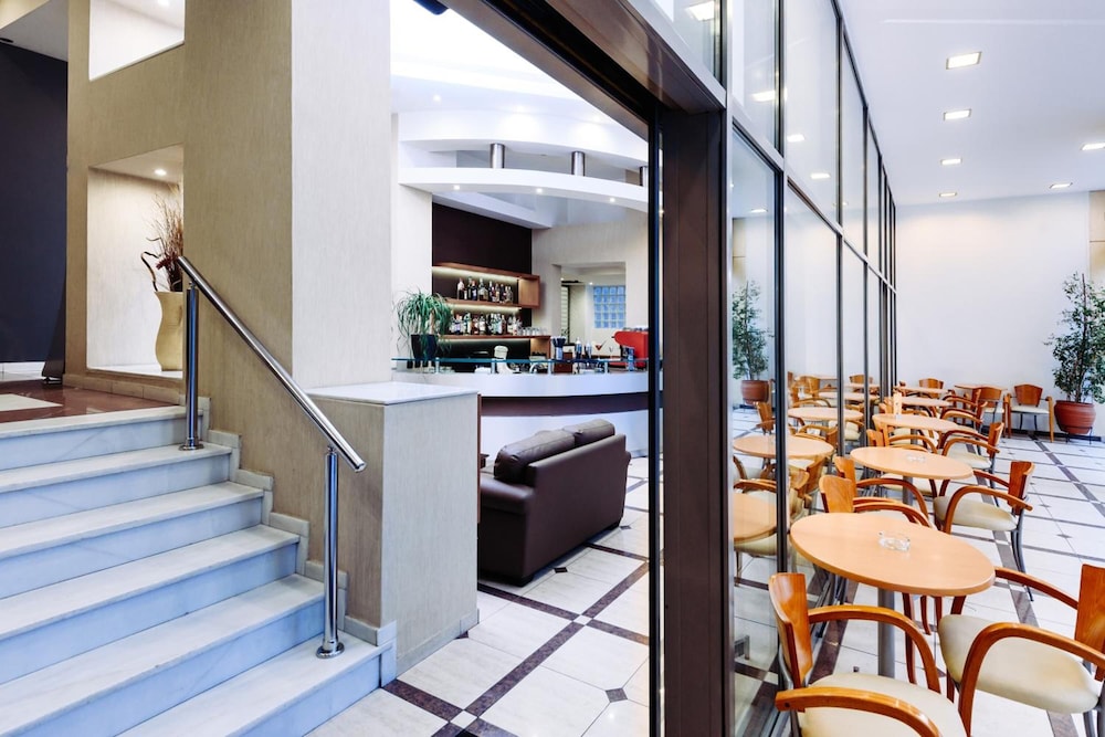 Athens Mirabello Hotel 24/28