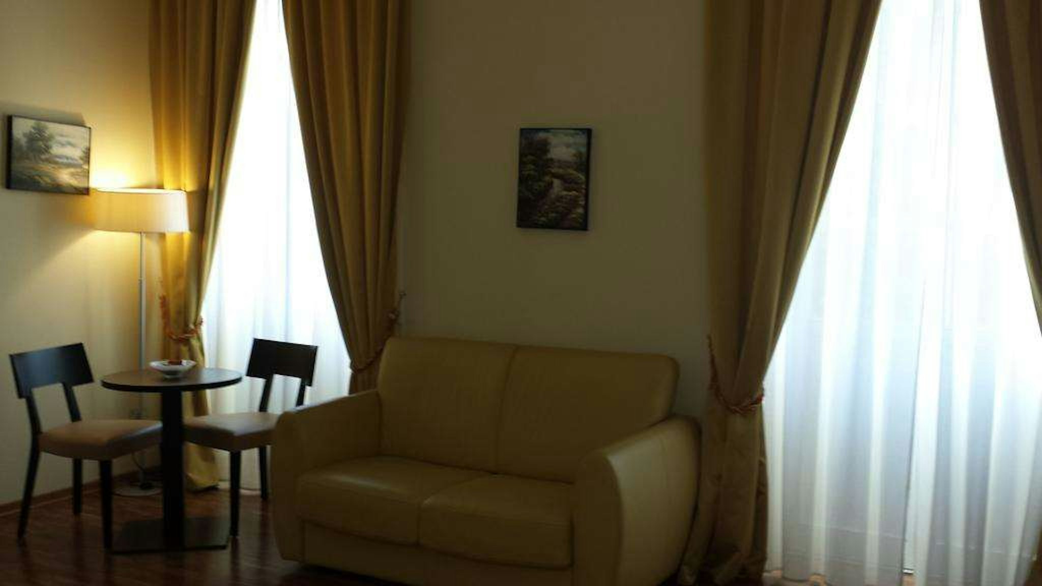 Hotel Due Colonne 37/71