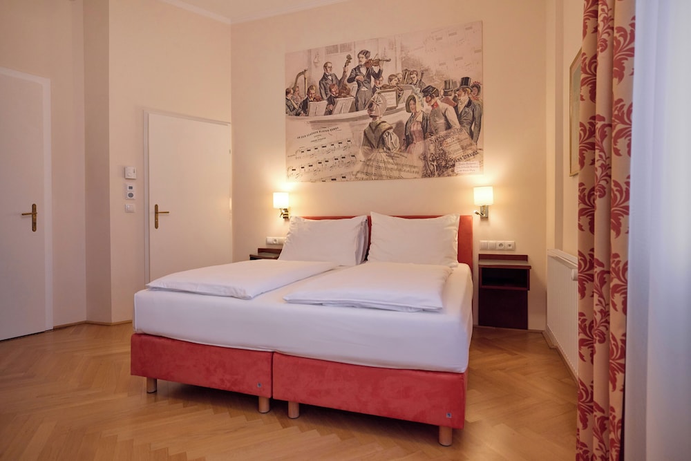 Johann Strauss Hotel 14/52