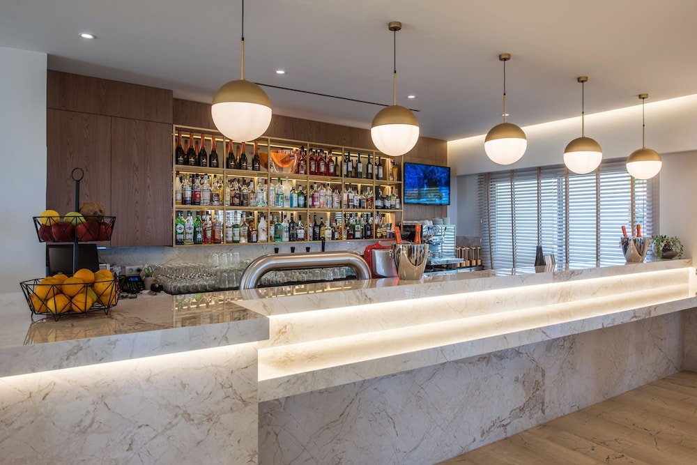 Matheo Hotel Villas & Suites 11/49