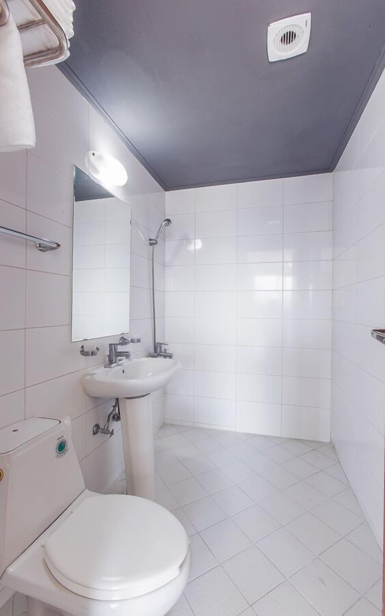 2 BEDROOMS, KITCHEN