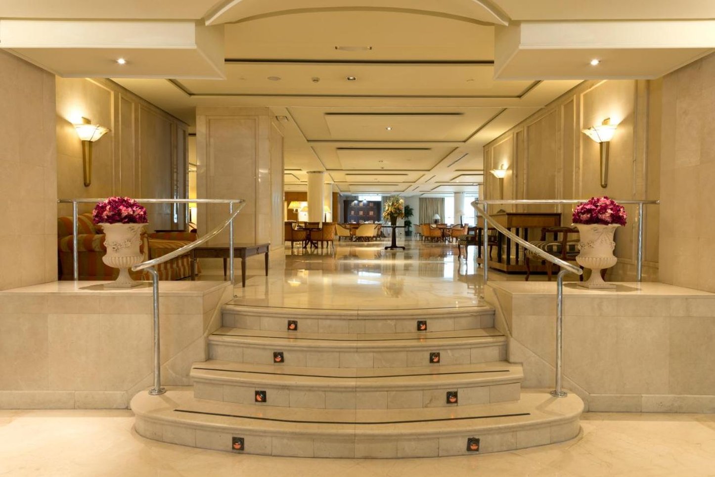 Sevilla Center 7/80