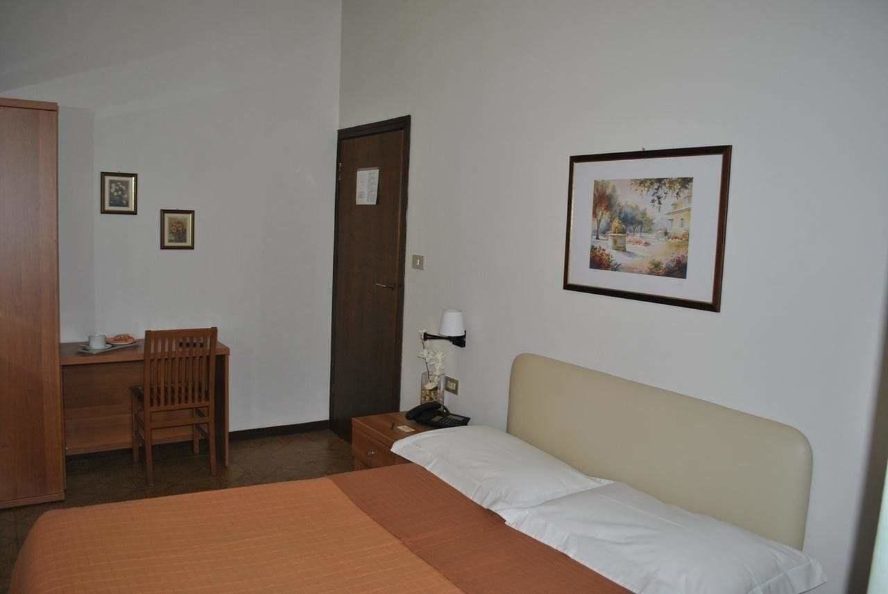 COMFORT, SINGLE, DOUBLE BED