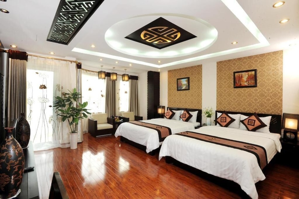 Wild Lotus Hotel 25/50