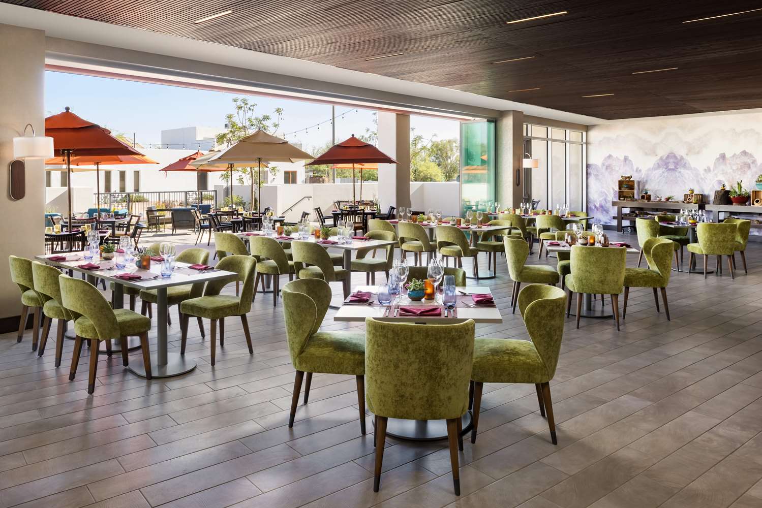 Doubletree By Hilton Tucson Downtown Convention Center 18/30