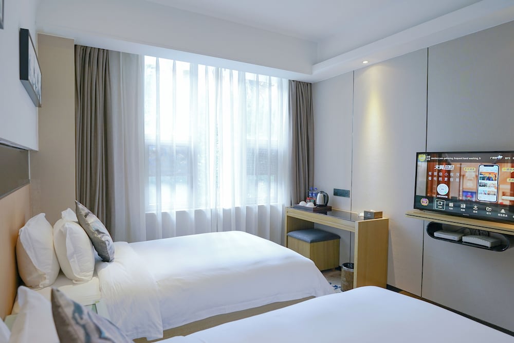 Paco Hotel Guangzhou Tiyu Xilu Metro Branch 17/50