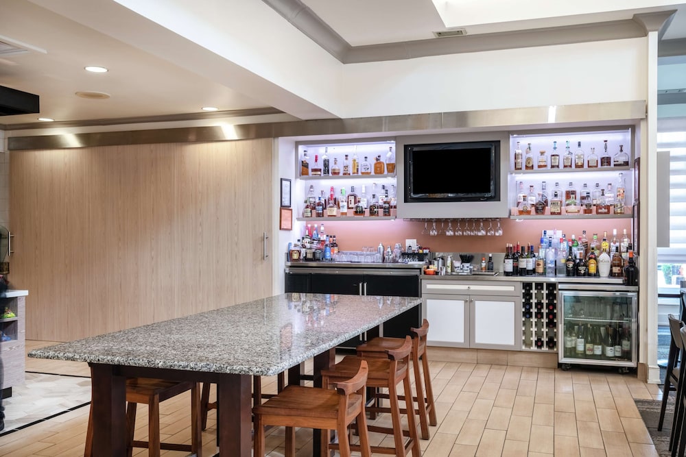 Hilton Garden Inn Louisville East 30/33