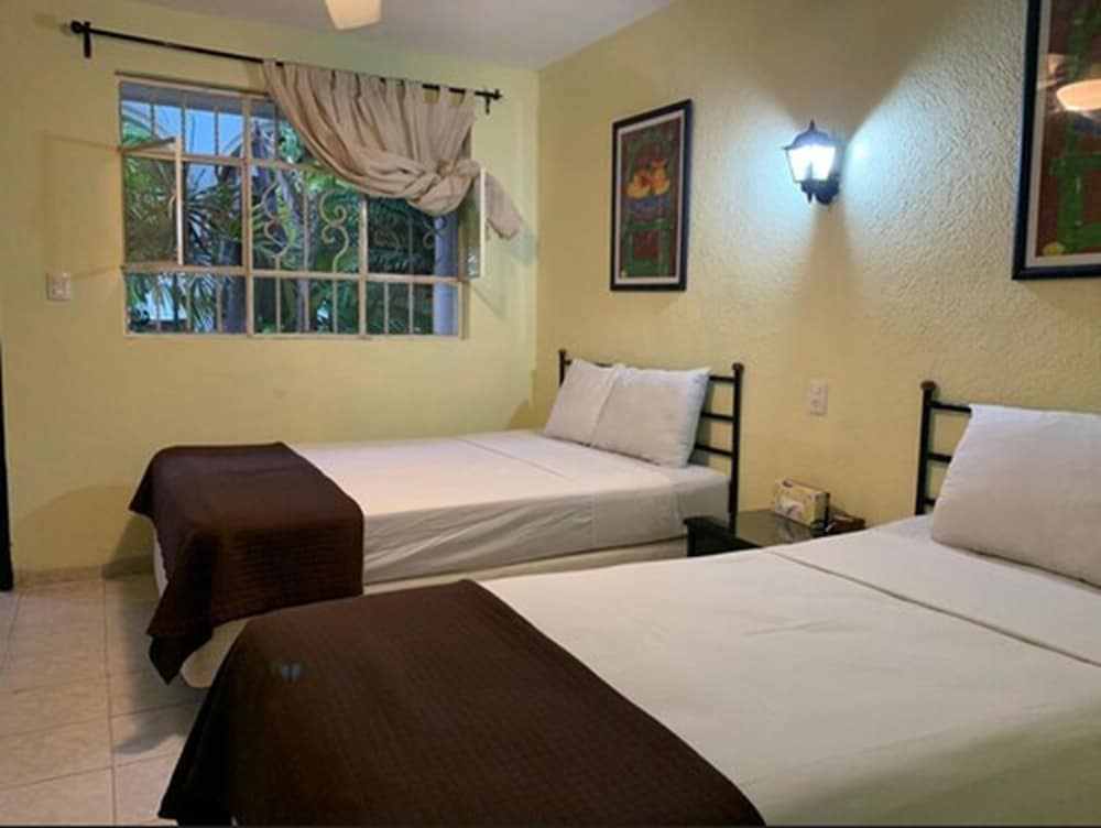 Hotel Santa Ana 16/76