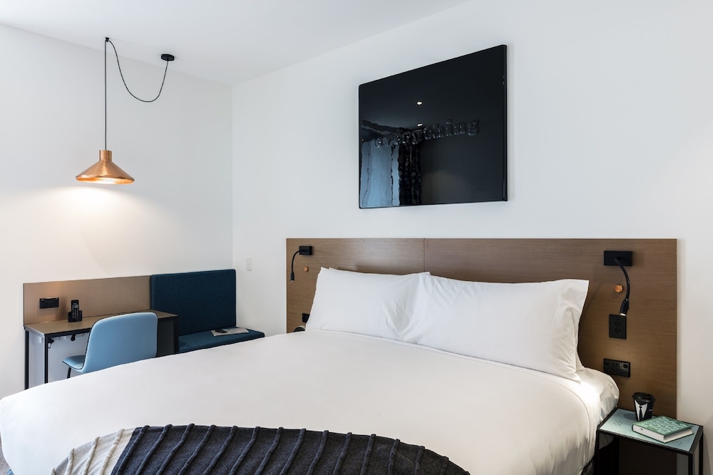 Citadines Connect Sydney Airport 6/48