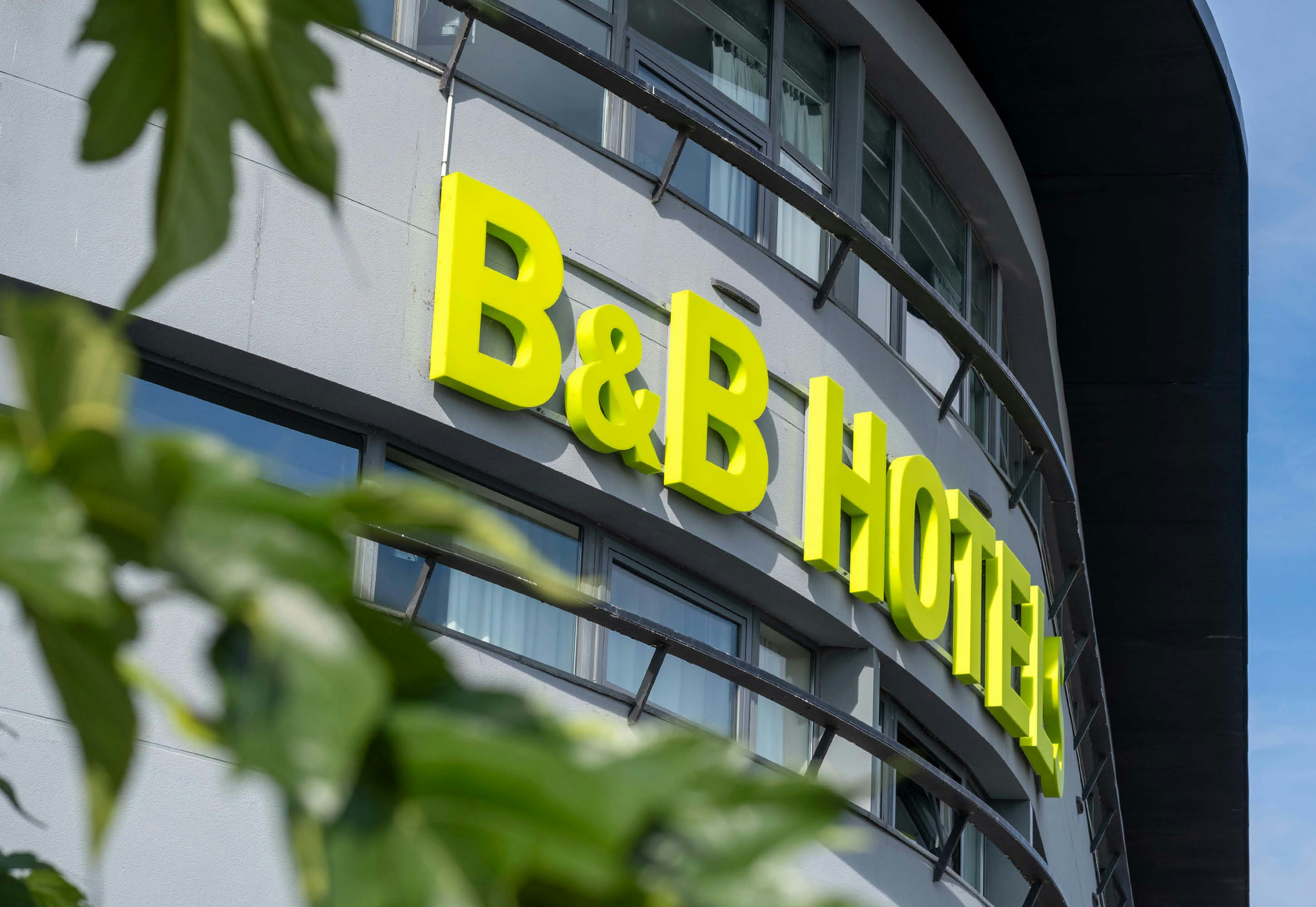 B&B Hotel La Rochelle Centre Les Minimes in LA ROCHELLE