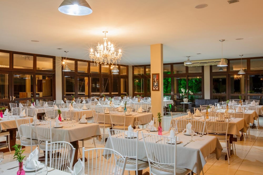 OLINDA HOTEL E EVENTOS 56/70