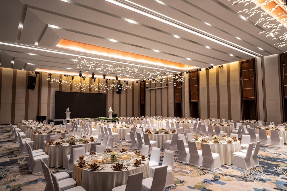 Crowne Plaza Vinh Yen City Centre, an IHG Hotel 38/50