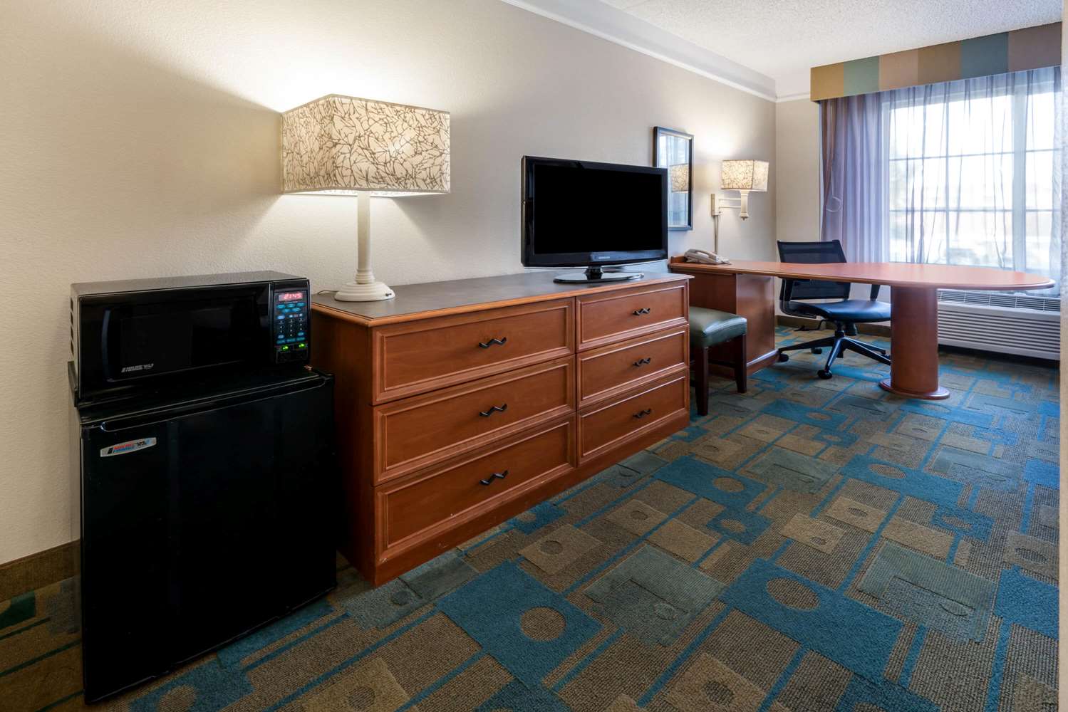La Quinta Inn & Suites by Wyndham Phoenix West Peoria 14/24