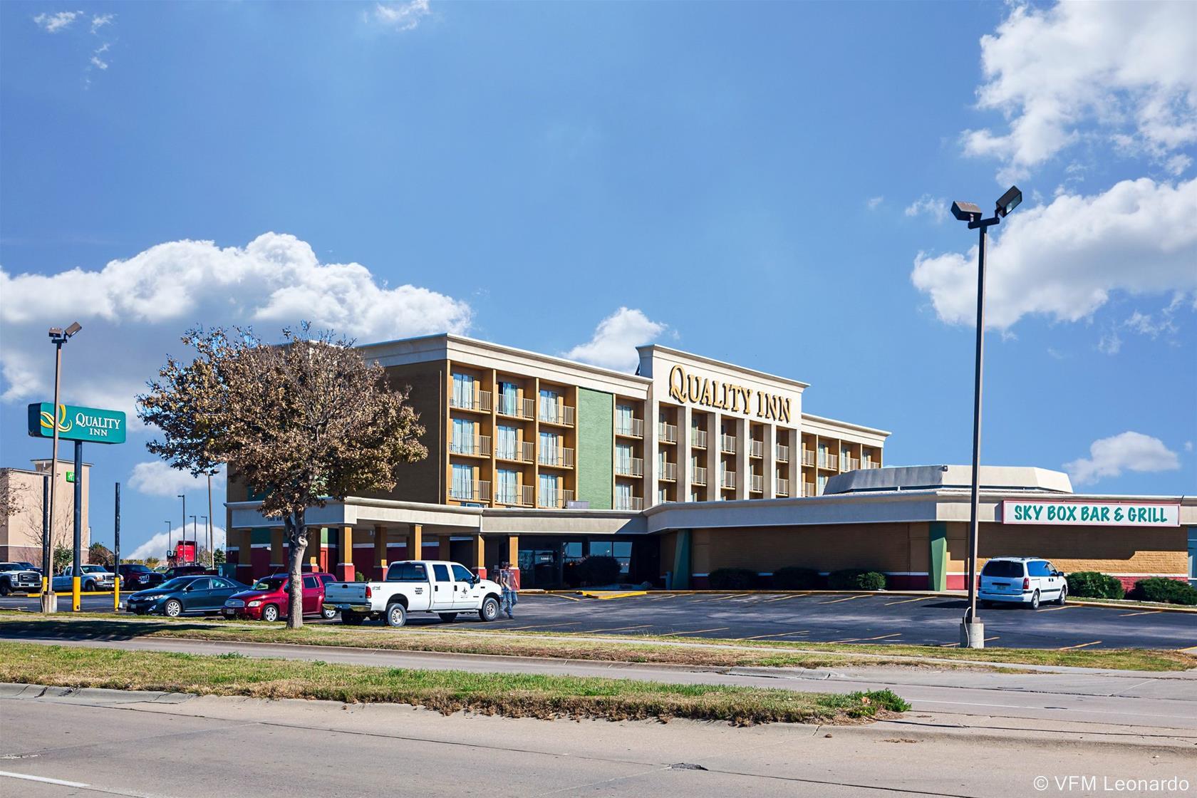 Studio6 Lincoln, NE - Airport 39/43