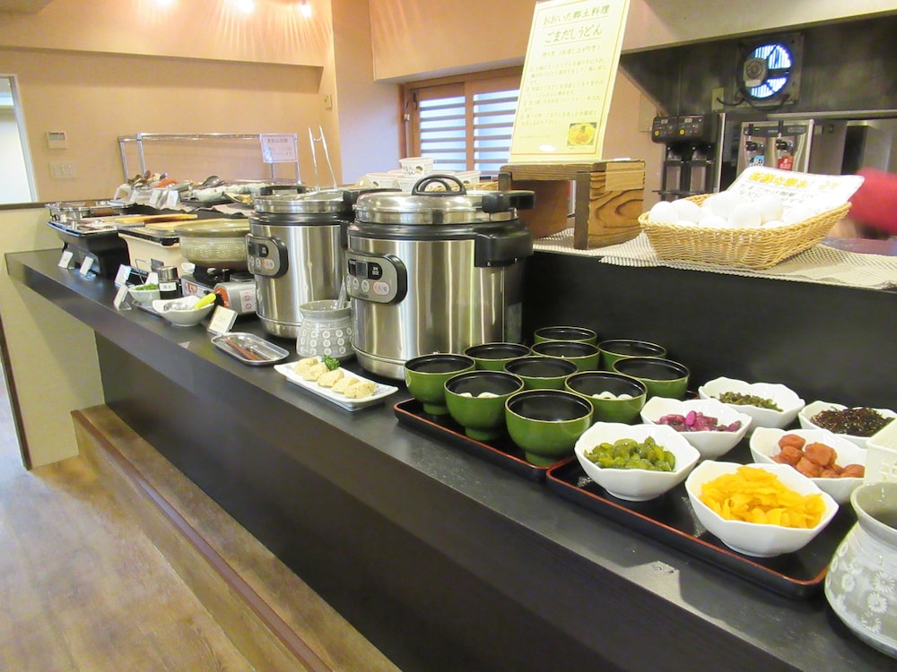 Tsurusaki Hotel 28/50