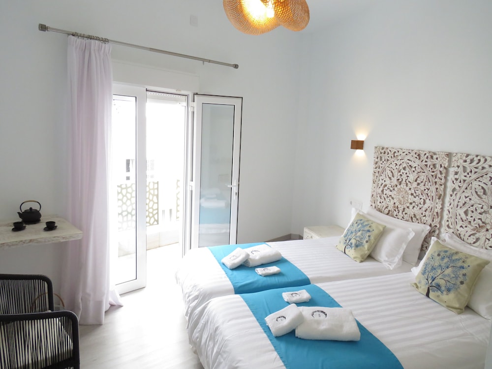 HOTEL LUA BOUTIQUE 2/15