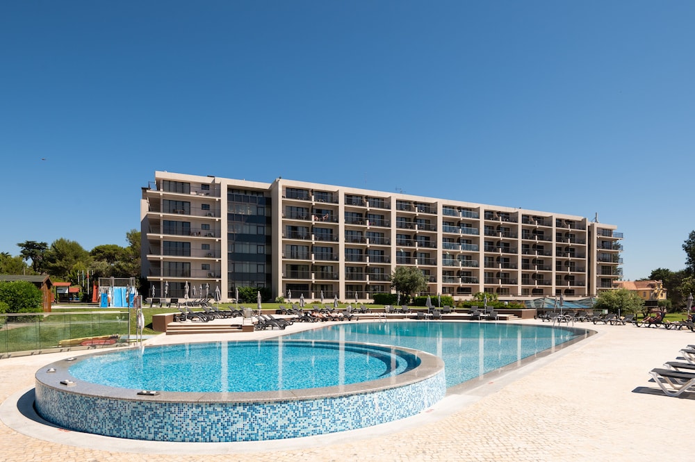 VILA GALE CASCAIS 1/50