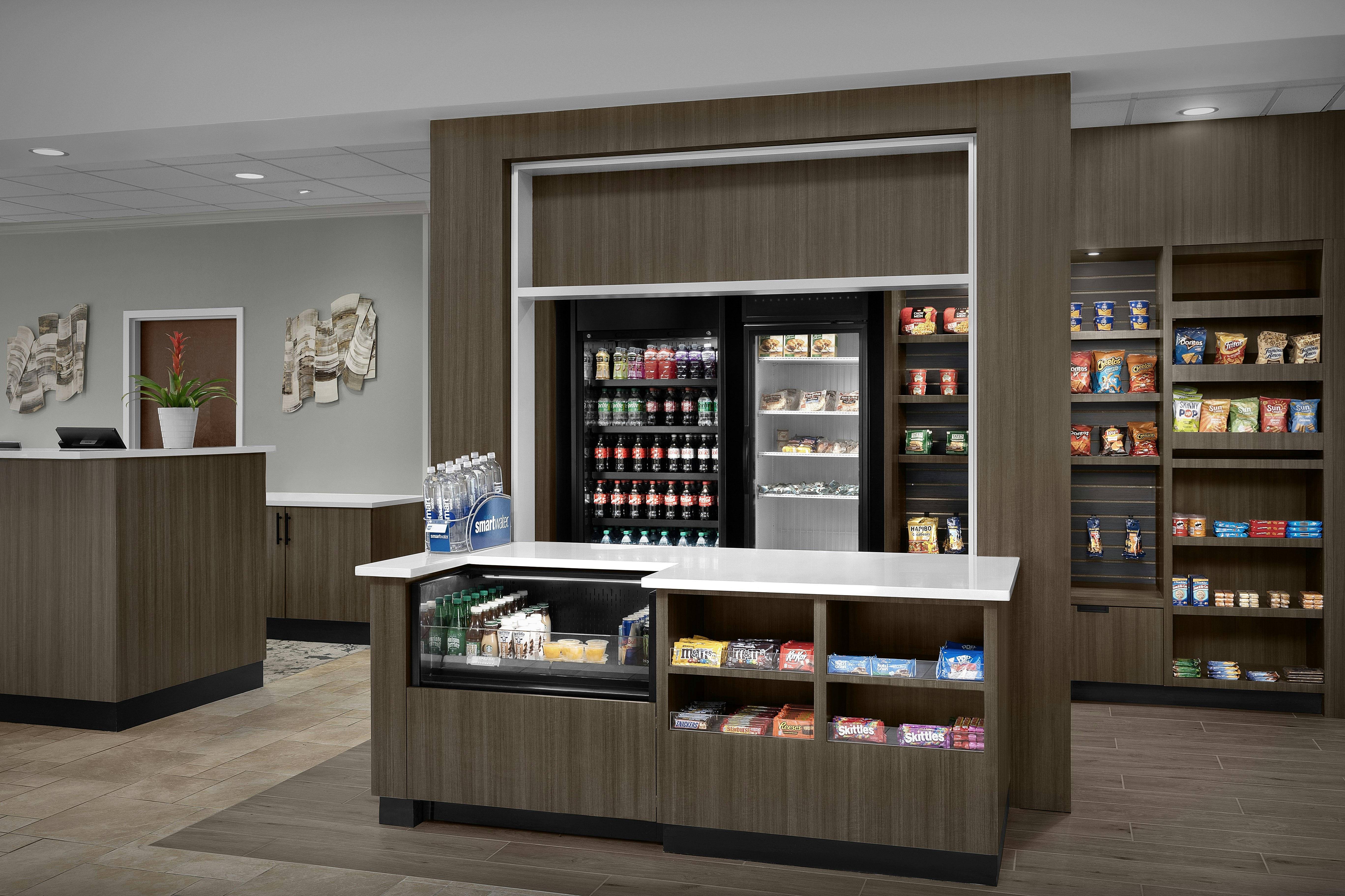 Hilton Garden Inn Macon / Mercer University 10/52