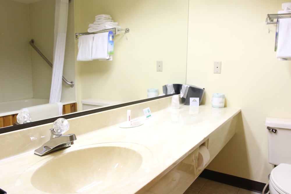Quality Inn & Suites Frostburg-Cumberland 31/58