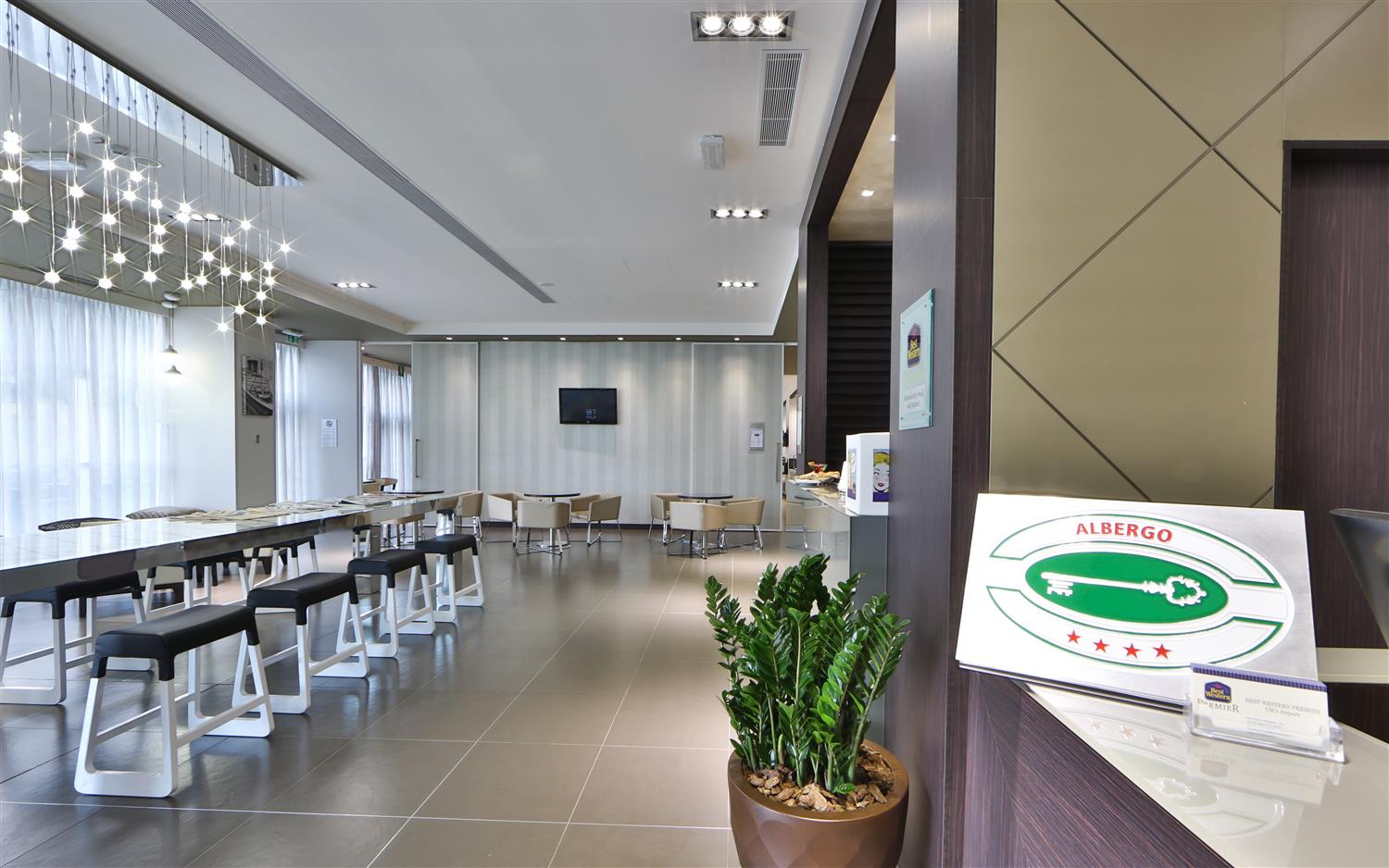 Best Western Premier Chc Airport 11/81