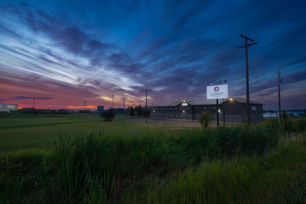 Travel Inn Suites Innisfail 41/46