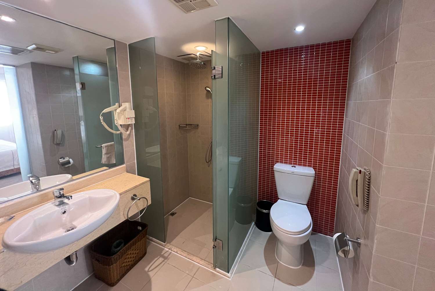 Days Inn by Wyndham Guangzhou 38/39
