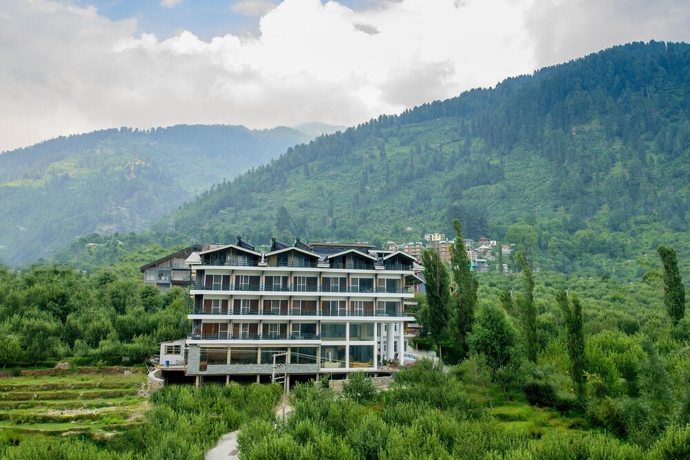 Naturevilas Sarovar Premiere Manali 5/65
