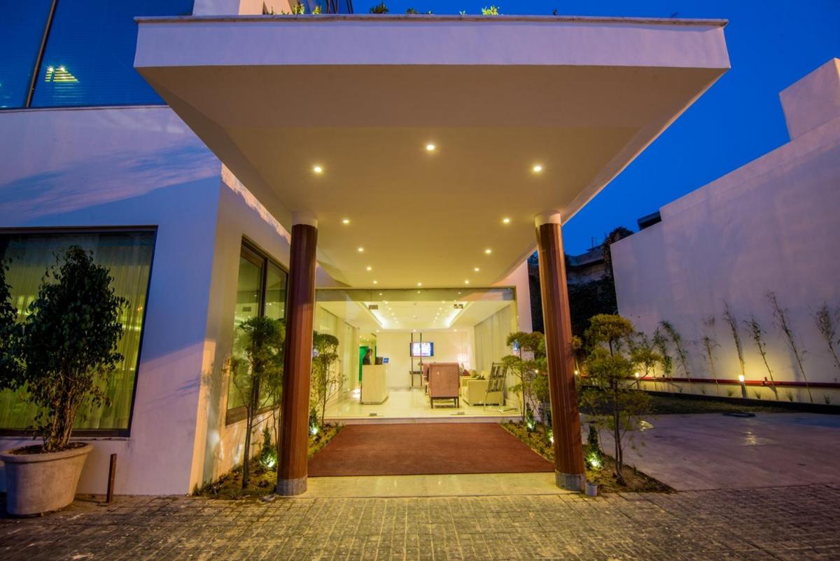 The Imperial Poonam Hotel 23/24