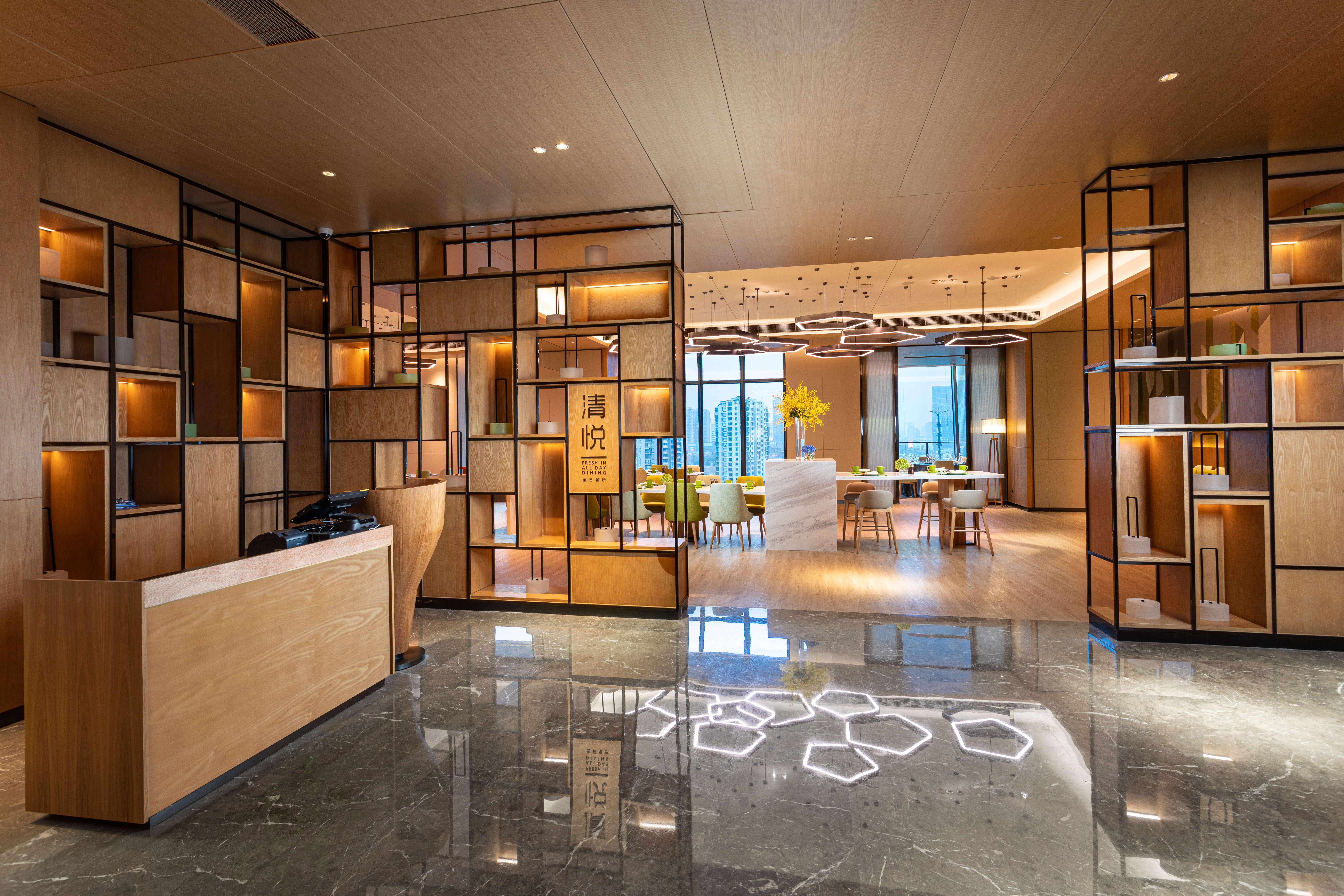 Holiday Inn Hangzhou Binjiang 3/56