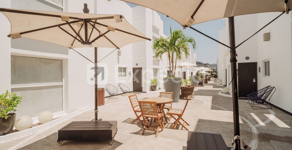 HS HOTSSON Acapulco Villas 19/35