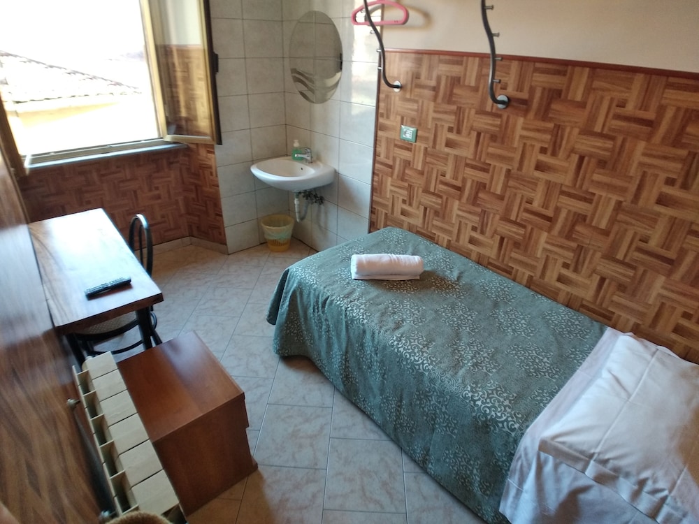 Hotel Cressy 36/63