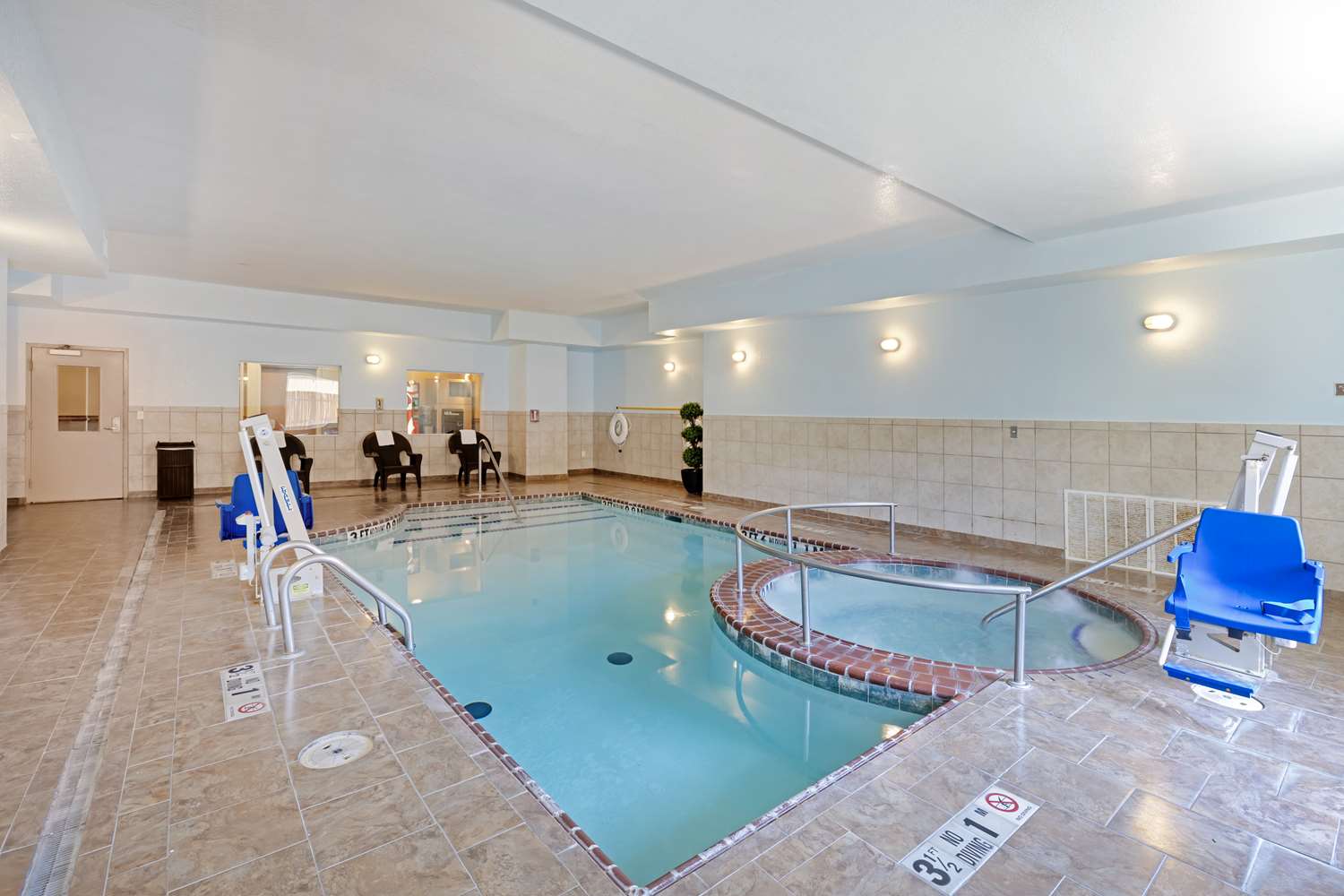 Best Western Plus Guymon Hotel & Suites 17/35