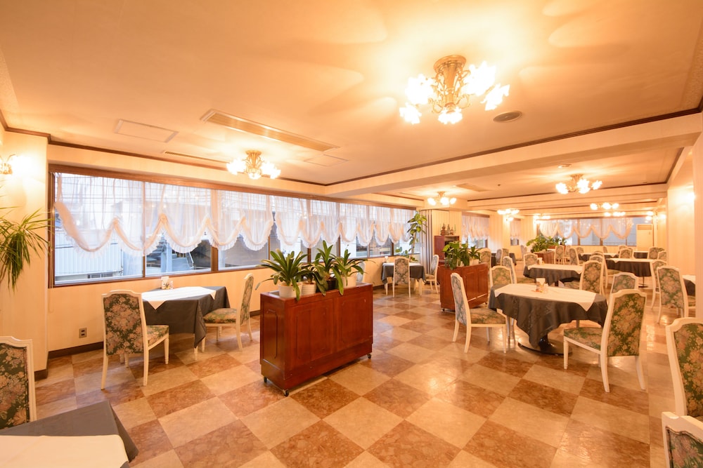 Kochi Prince Hotel 7/45