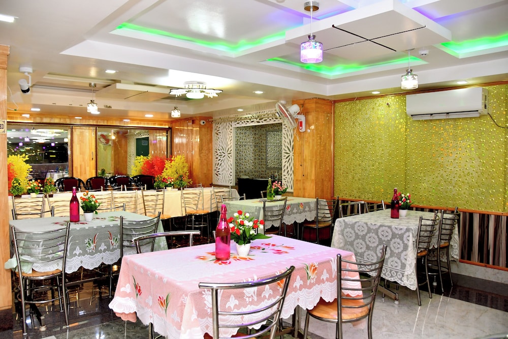 Gkm Grand Hotel 35/50