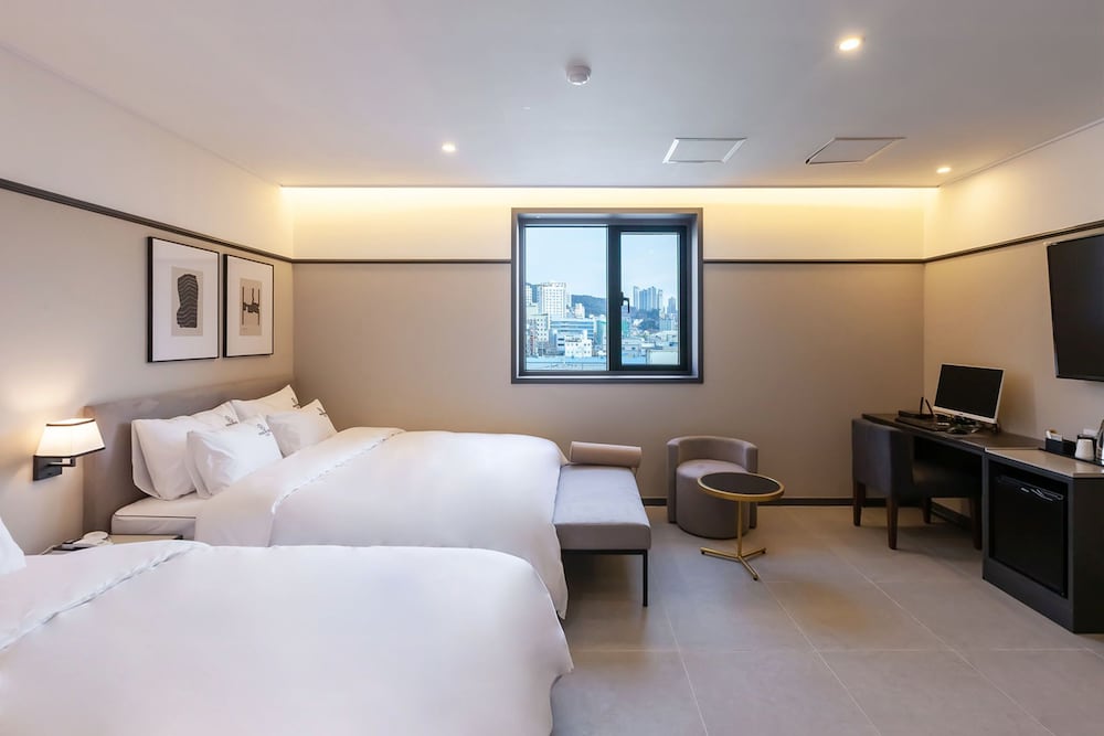 Browndot Hotel Sasang Renecite 12/50