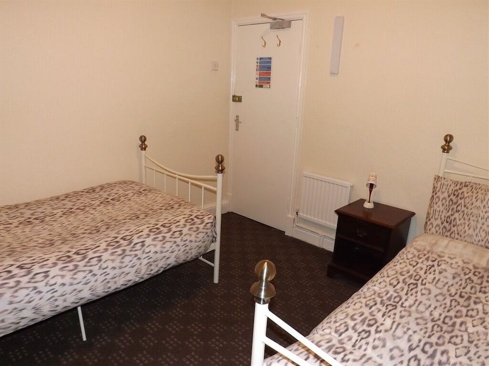 Thistle Dhu Guest House 49/50