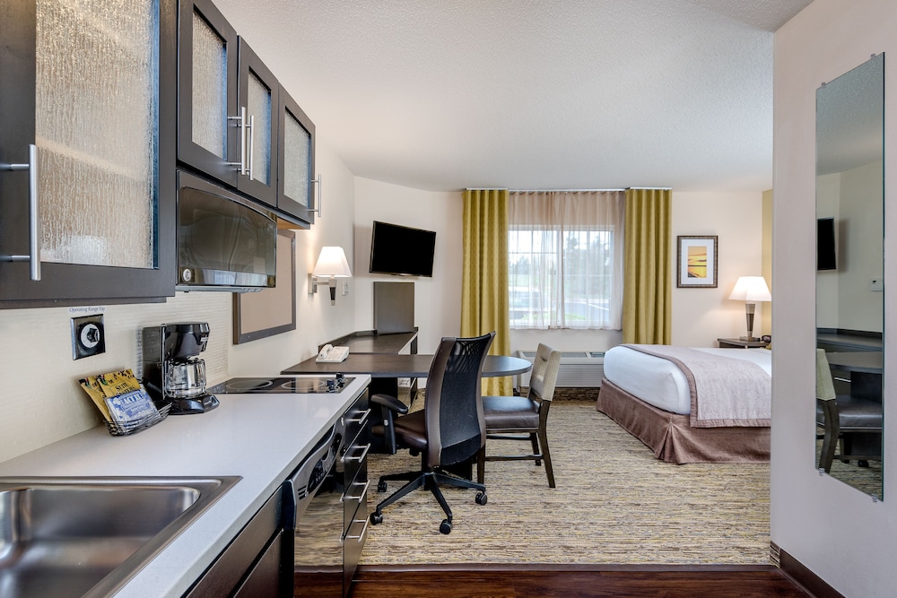 Candlewood Suites Washington Dulles Sterling 35/50