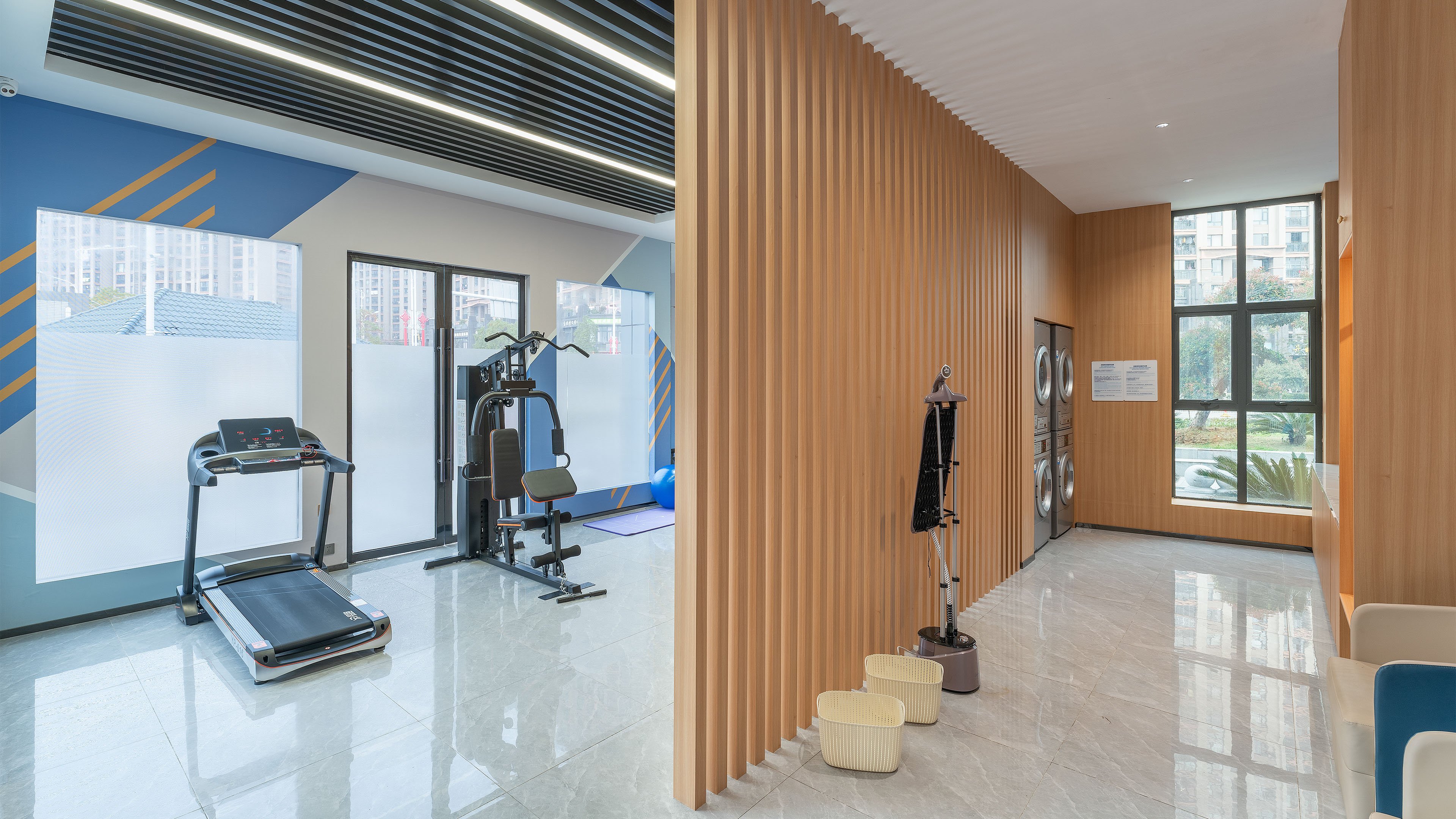 Holiday Inn Express Huangshi Cihu Lake 22/37