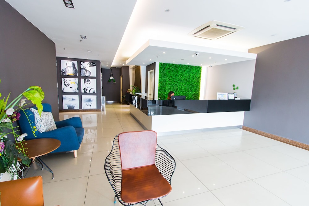 Hotel 99 - Bandar Puteri Puchong 7/56