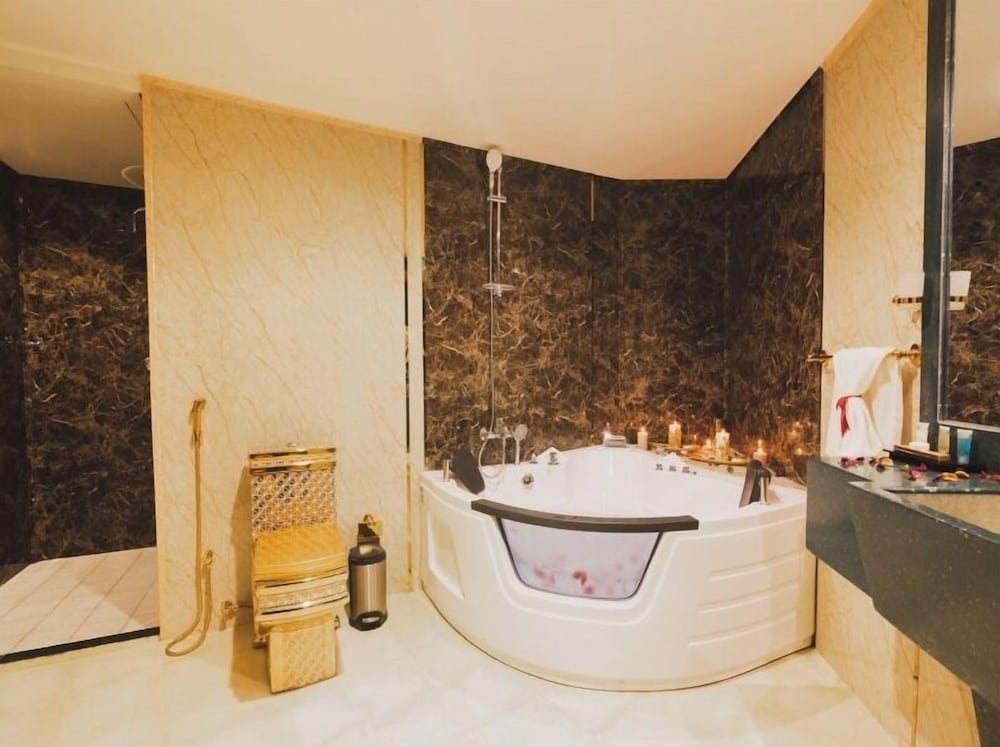 فندق السفينة الذهبية(Golden Ship Hotel) 42/45